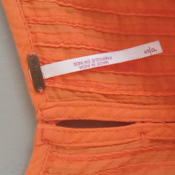 🧡 Free People S Tangerine Button-Back Eyelet Tank - Picture 3 of 5
